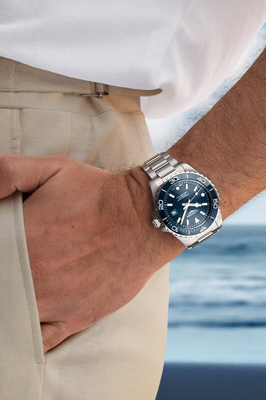 Henry Cavill introduces the next-generation HydroConquest 3