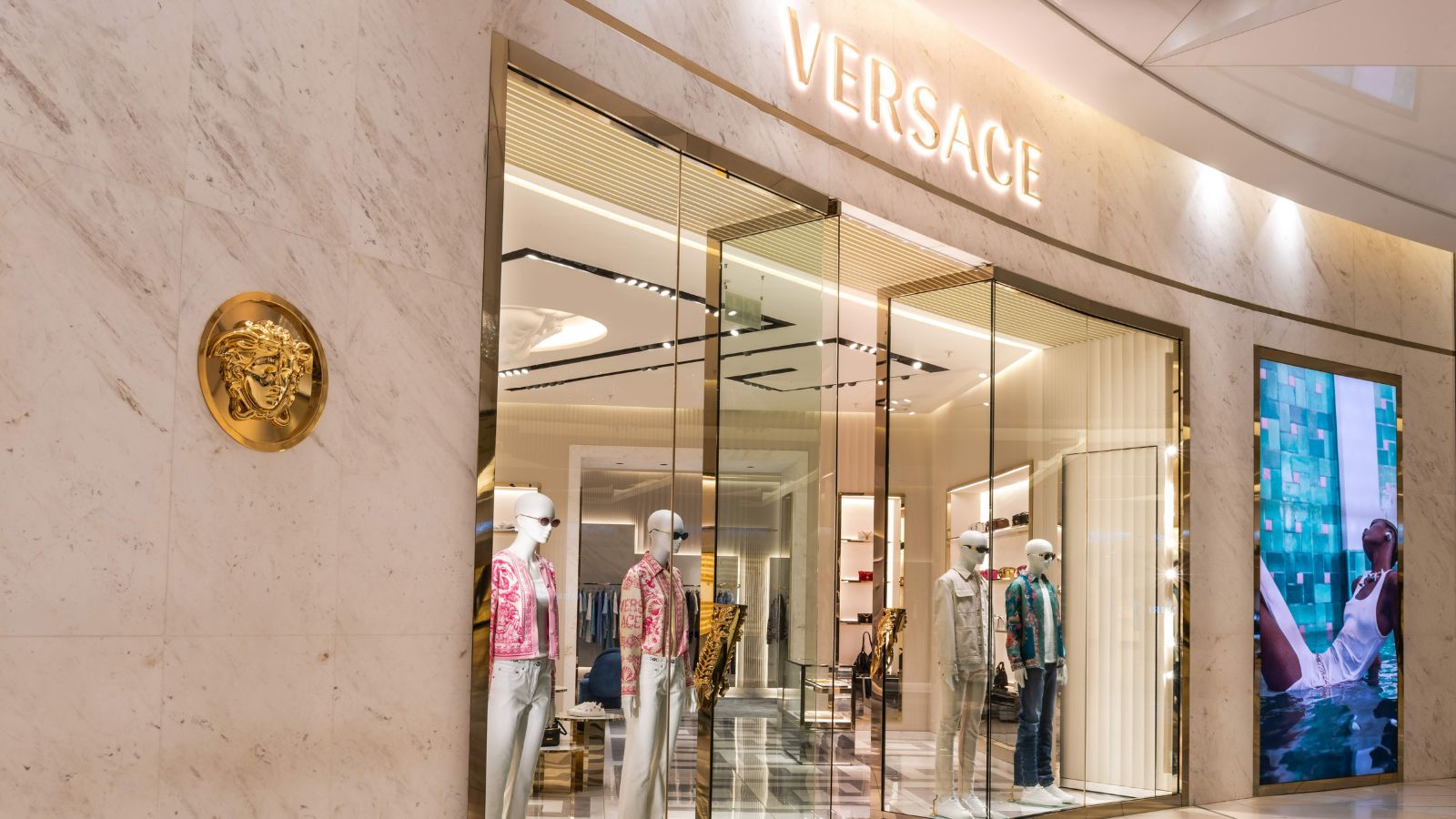 The Diamond Walk: Where Africa comes to shop luxury 2