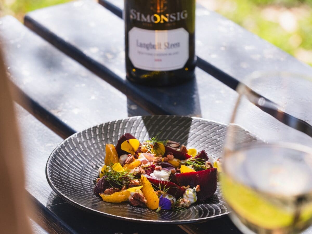 Vonkel at Simonsig brings a fresh taste of the winelands to the table 1